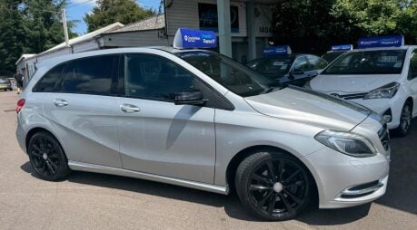 Mercedes-Benz B Class B180 CDI BLUEEFFICIENCY SPORT 8