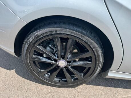 Mercedes-Benz B Class B180 CDI BLUEEFFICIENCY SPORT 15
