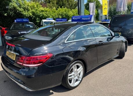 Mercedes-Benz E Class E220 BLUETEC AMG LINE 7