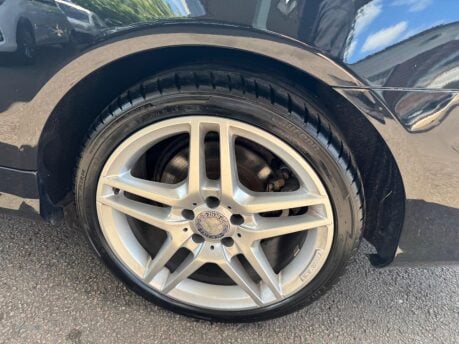 Mercedes-Benz E Class E220 BLUETEC AMG LINE 16