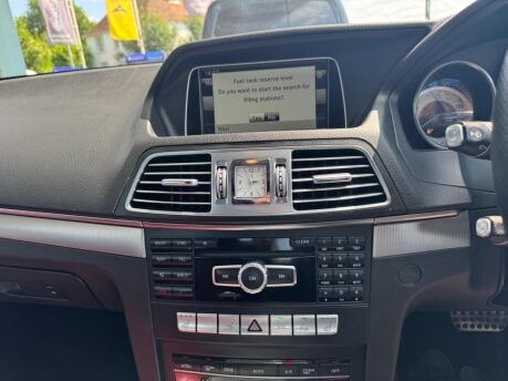 Mercedes-Benz E Class E220 BLUETEC AMG LINE 25