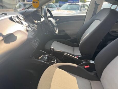 SEAT Ibiza TOCA 27