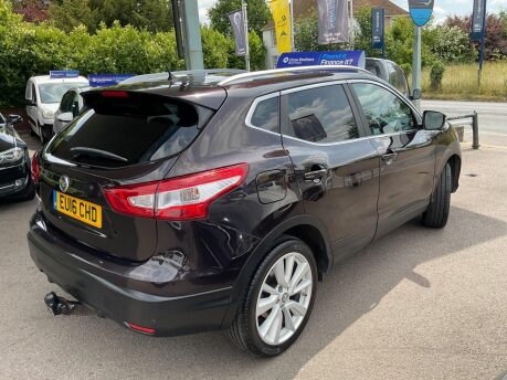 Nissan Qashqai DCI TEKNA 12