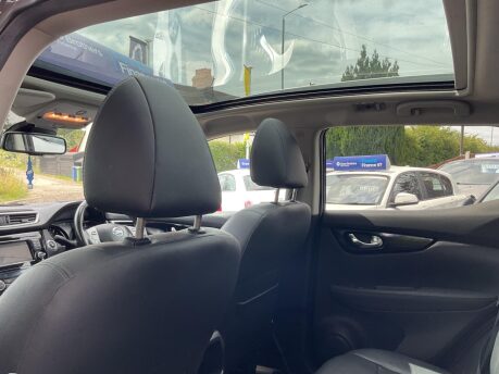 Nissan Qashqai DCI TEKNA 17