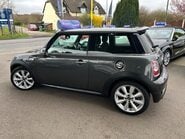 Mini Hatch COOPER SD 5