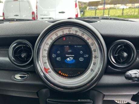 Mini Hatch COOPER SD 22