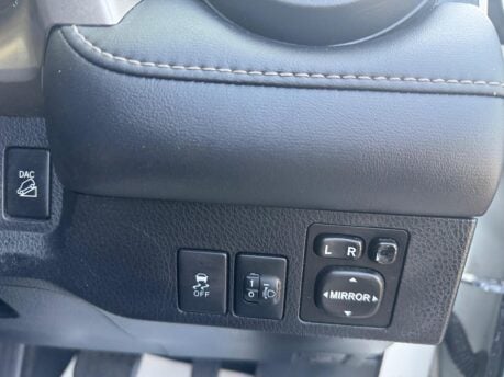 Toyota Rav4 2.2 D-CAT Icon Auto 4WD Euro 5 5dr 19
