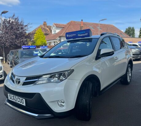Toyota Rav4 2.2 D-CAT Icon Auto 4WD Euro 5 5dr 3