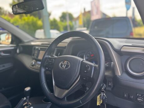 Toyota Rav4 2.2 D-CAT Icon Auto 4WD Euro 5 5dr 28