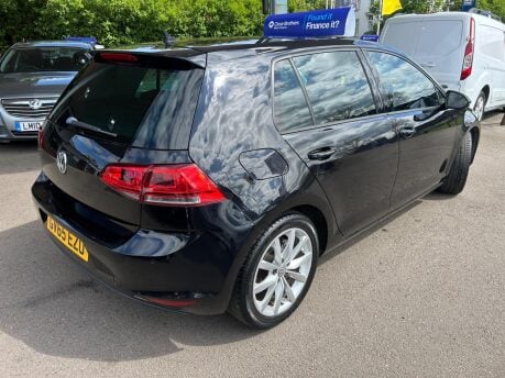 Volkswagen Golf GT TDI BLUEMOTION TECHNOLOGY 11