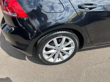 Volkswagen Golf GT TDI BLUEMOTION TECHNOLOGY 21