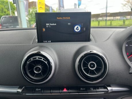 Audi A3 TDI SPORT 22