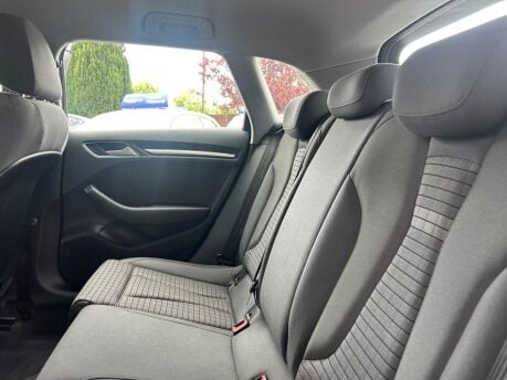 Audi A3 TDI SPORT 30
