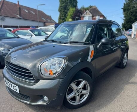 Mini Countryman ONE 1