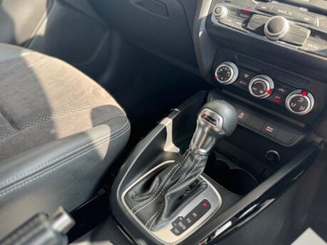 Audi A1 SPORTBACK TDI BLACK EDITION 26