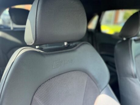 Audi A1 SPORTBACK TDI BLACK EDITION 27