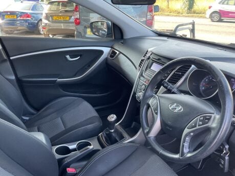 Hyundai i30 ACTIVE 10