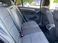 Volkswagen Golf SE TDI BLUEMOTION TECHNOLOGY 24
