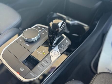 BMW 1 Series 118I SPORT 26