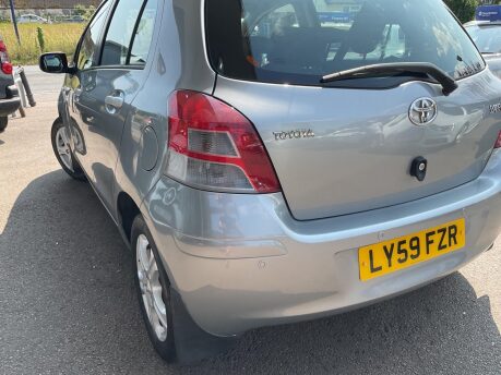 Toyota Yaris TR VVT-I MM 4