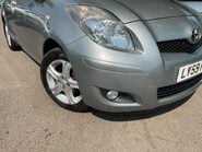 Toyota Yaris TR VVT-I MM 28