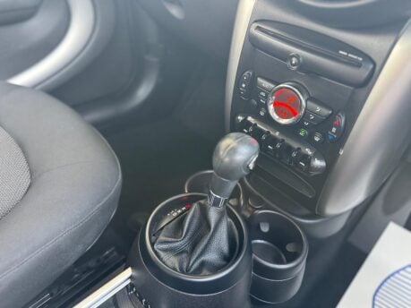 Mini Countryman ONE 23