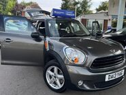 Mini Countryman ONE 34