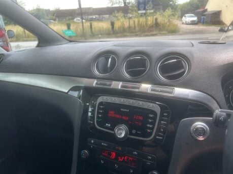 Ford S-Max TITANIUM TDCI 8