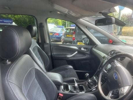 Ford S-Max TITANIUM TDCI 11