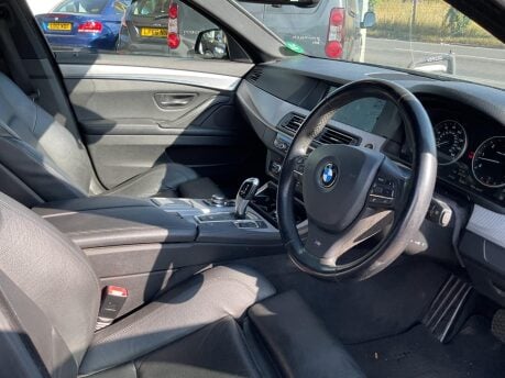 BMW 5 Series 530D M SPORT TOURING 10