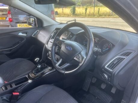 Ford Focus TITANIUM TDCI 10