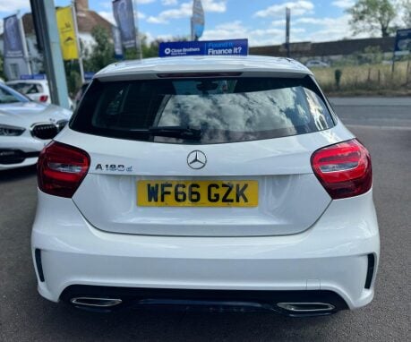 Mercedes-Benz A Class A 180 D AMG LINE 6