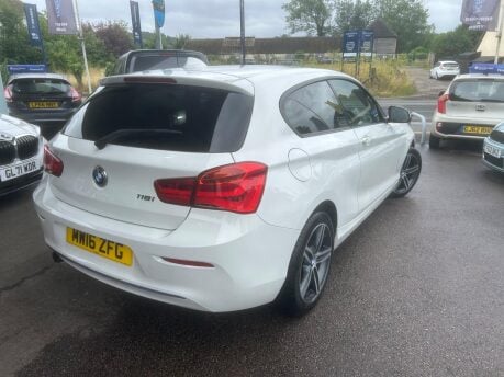 BMW 1 Series 118I SPORT 8