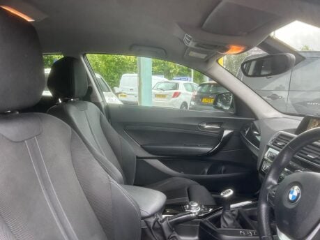 BMW 1 Series 118I SPORT 9