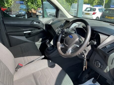 Ford Transit Connect 200 LIMITED P/V 18