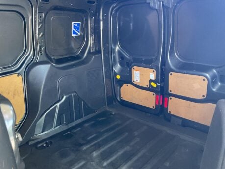 Ford Transit Connect 200 LIMITED P/V 27