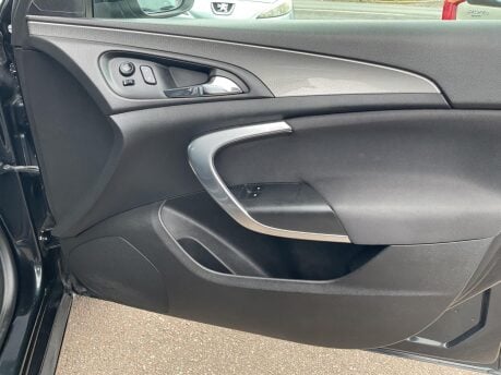 Vauxhall Insignia ENERGY S/S 23