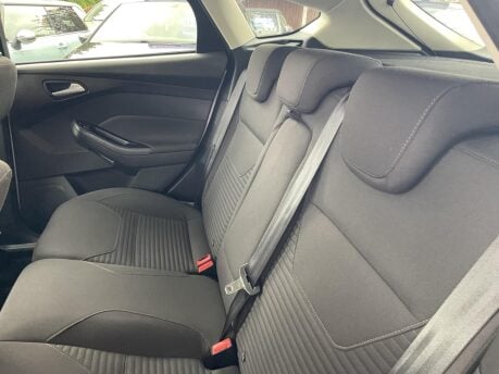 Ford Focus TITANIUM TDCI 18