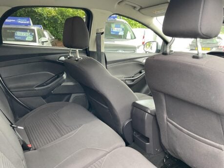 Ford Focus TITANIUM TDCI 19