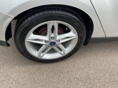 Ford Focus TITANIUM TDCI 21