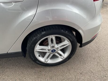 Ford Focus TITANIUM TDCI 22