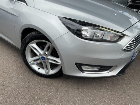Ford Focus TITANIUM TDCI 32