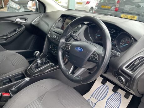 Ford Focus TITANIUM TDCI 34