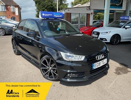 Audi A1 TFSI BLACK EDITION NAV