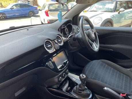Vauxhall Adam GLAM 16