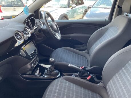 Vauxhall Adam GLAM 19