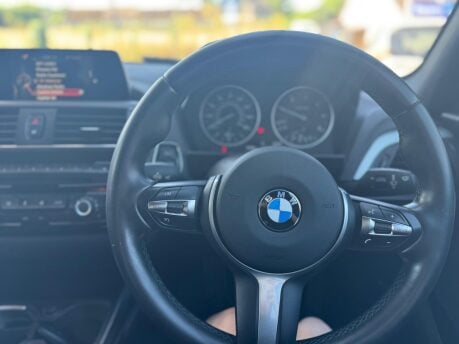 BMW 1 Series 116D M SPORT 9