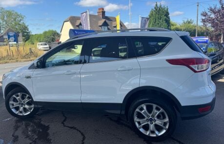 Ford Kuga TITANIUM TDCI 4