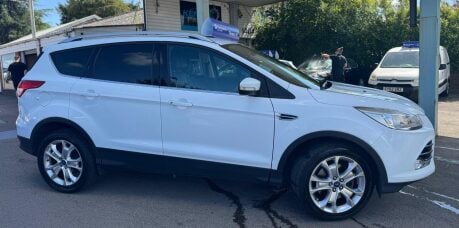 Ford Kuga TITANIUM TDCI 8