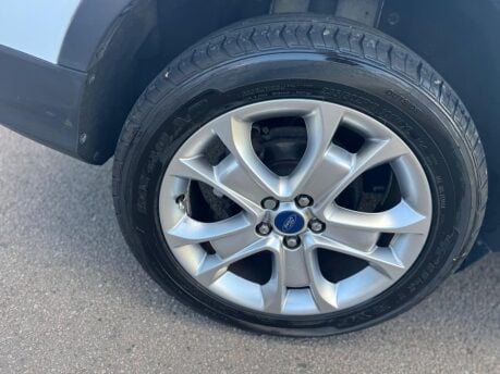 Ford Kuga TITANIUM TDCI 15